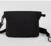 Ll unisex xoutdoor çanta çapraz çanta spor salonu elastik ayarlanabilir kayış omuz göğüs torba kemerler fany paketi siyah 33