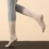 Chaussettes de sport automne hiver épaisses et Pilates mi-longues Yoga