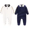 Baby Jumpsuit Baby Cartoon Babykleding Pasgeboren Katoen Rompertjes Lente Herfst Kostuums Wrap Voet Leuke Outfits