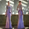 Lavendel-Spitze-Mutter der Braut-Kleider, Meerjungfrau-Applikationen, Hochzeitsgastkleid, lange Ärmel, V-Ausschnitt, bodenlange Satin-Abendkleider