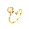 Groothandel opaal roterende ring vrouwelijk verstelbare open wijs vinger ring temperament niche ontwerp ring mode