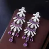 Orecchini pendenti CWWZircons Royal Purple Zircone cubico Pietra Lunga goccia Donne Fidanzamento Festa di nozze Lampadario per le spose CZ425