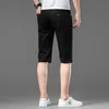 Jeans dunne heren casual vijfpunts broek 2023 zomer high-end slanke rechte zwarte shorts mannen