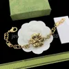 Pulsera con dije de flor clásica Retro de alta calidad, cadena con personalidad exagerada, pendiente con letras, colgante para mujer, accesorios de joyería para fiesta y boda, regalo