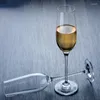 Vinglasögon fawles i ett stycke champagne glas mousserande dessert bägge kristall