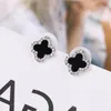 Orecchini a bottone a forma di trifoglio in argento con temperamento semplice, orecchini intelligenti in zircone micro-incastonati da donna