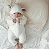 Ubrania dziecięce stałe kolor ciepłe uszy królika Piękne z kapturem długie rękaw na zewnątrz wspinaczka Bodysuit 230322