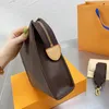 POCHETTE VOYAGE bolsa bolsa carteira bolsa de lavagem Sacos cosméticos de higiene pessoal M69535