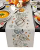 Bordslöpare Autumn Pumpkin Maple Bird Table Runner Wedding Dining Table Decor Christmas Thanksgiving Holiday Decor Table Runner 230322