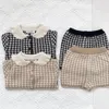 Zestawy odzieży jesienne Zima dziewczyna Zestaw Sweter 2PCS niemowlęcie garnitur ciepły chłopiec urodzone ubrania 04 lata 230322