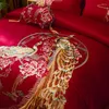 Set di biancheria da letto Luxury Gold Phoenix Ricamo Red Chinese Wedding 100S Cotone egiziano Set Copripiumino Lenzuolo Copriletto Federa