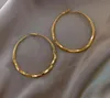 Clásico de lujo Nuevos pendientes populares Estilo clásico Pendientes de círculo grande Pendientes hermosos Pendientes de joyería de boda para mujer Regalo de alta calidad