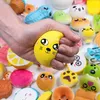 Slumpmässiga 30st Squeeze Toys Cream Scented Slow Rising Kawaii Squeeze Toys Medium Mini Simulation Lovely Toy Phone Rems Goodie Bag Egg Filler