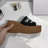 Slippers Tazz Booties Женские слайды Classic Ultra Mini Mini Platform Boot Tasman Slip-On Les Petites замшевые шерстя