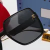 märkesoutlet Designers Solglasögon Original klassiska solglasögon för män kvinnor anti-UV polariserade linser kör resor strand mode lyx solglasögon fabriksglasögon