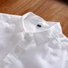 Mäns casual skjortor Spring White Thin Section färsk andas långärmad linneskjorta Men's Beach Casual Sunscreen Cotton and Linen Shirt Men 230322