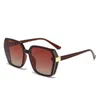 Solglasögon designer Samma nya typ av polariserad för kvinnor ovala mode casual körglasögon 6167