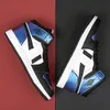 Tasarımcı Moda Klasik Erkek Kadın Günlük Ayakkabı Platform Spor ayakkabıları Siyah Mavi Gri Beyaz Yeşil Af1 Virgil Trainers Hava Odakları 1 Dış Mekan Koşu Ayakkabıları