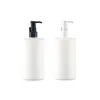 Refillable Plastic White Bottle 300ml 500ml Flat Shoulder PET Four Color Lotion Press Pump Bring Card Buckle Portable Packaging Bodiness Container