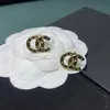 2023 Womens Geometrische Ronde Pearl Stud Charm Oorbellen Luxe Designer Brand Letter Crystal Rhinestone Earring 18K Vergulde Vrouwen Wedding Party Sieraden