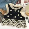 Women's Vests OUMEA Women Crochet Sleeveless Tanks Openwork Retro Tops Korean Style Contrast Color Chic Knitting Tops Girl Tops Ins 230322