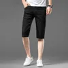 Jeans dunne heren casual vijfpunts broek 2023 zomer high-end slanke rechte zwarte shorts mannen