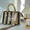 Mode totes väska brev shopping väskor canvas designer kvinnor halm stickning handväskor sommar strand axel väskor stor casual tote rese lyxys 696