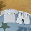 Trapstar Summer Beach Jogging Kort ärm Set Snabbt torrt andningsmode Trend London Kvalitet Topp broderad t-shirt Mens T-skjortor