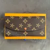 2023 Portemonnees voor dames M60697 Emilie lange portemonnee heren portemonnee kaarthouders 4 creditcardsleuven Luxe designer clutch bags knop Man kaarthouder sleutelzakje portefeuilles cadeau