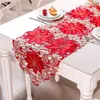 テーブルランナー二重厚の赤い素朴なカットワーク刺繍花のテーブルランナークリスマスデコレーションホームダイニングのための高品質230322