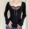 T-shirt da donna Xingqing Sexy Patchwork in pizzo Solido Casual Maglietta di base Donna Vintage Nero Manica lunga Top Tees Carino Pullover Chic