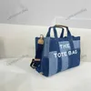 Neue hochwertige Designer M Denim Nähte Tote hohe Kapazität Crossbaby Umhängetaschen J Frauen Mode klassische Luxus Canvas Handtaschen 230323