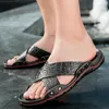 Sandaler Mäns Summer Open Toe Cross Band Fashionabla Casual Soft Sules Anti Slip Wear-Resistant Beach Shoes Tisters