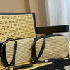 Lafite gras camerabassen vrouwen uitgehold schouderkruistas ontwerper handtassen mode letters lederen band kwastje rits ritssluiting clutch portemonnee