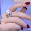 Prezioso anello con perla e diamante Anelli di fidanzamento in argento sterling 925 con fede nuziale per le donne, regalo di gioielli per feste di compleanno nuziali