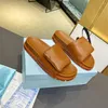 Slippers Platform Beach Shoes Women Storlek 35-41 Summer äkta läder Flat Slides Open-Toes Flip Flops Designer Sandaler