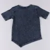 Koszule dla dzieci Top Kids T Shirt Summer krótkie rękawy Ubrania Dzieci i dziewczyna jeansowa niebieska nieregularna koszulka czarna kieszeń na zamek błyskawiczny 230322