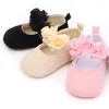 Chaussures de sport automne bébé filles fleur enfant en bas âge né antidérapant semelle souple pantoufles princesse Festival décontracté fête cadeau