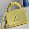 2023 Top-Modedesigner-Tasche Pu-Brief-Einkaufstasche Mehrere Farben Handtaschen Schlichte Luxus-Umhängetaschen Handytasche Totes Harte Klappe