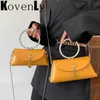 Handväska axel kvinnor läder handväska för lyx klaff märke små design väskor mini mode kopplingar crossbody messenger väska