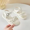 Sandals Girls 2023 Summer Princess White Pearl Platform Baby Beach Shoes Non slip Flat Casual G945 230322