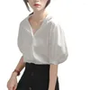 Blouses feminina Manga bolha Camisa branca de cetim de verão 2023 Casual francês de pescoço em V para mulheres Drop Solid 0926