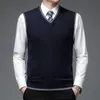 Herenvesten Autummodemerk Solid 6% Wool Pullover Sweater V Hek Knit Vest Men Trendy mouwloze casual topkwaliteit Men kleding 230322