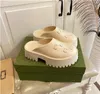 Luksusowe kapcie projektanci marki damskie damskie sandały z wycięciem na platformie wykonane z przezroczystych materiałów modne seksowne piękne słoneczne plaże damskie buty kapcie 35-42
