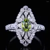 Küme halkaları helon 1.1ct orijinal doğal peridot elmas kadın nişan yüzüğü 925 STERLING Gümüş Vintage 7x5mm Oval