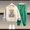 Set di abbigliamento SOMENIE 2-14Y Set di vestiti per bambini Bambini Ragazzi Ragazze Orso Stampa Maglione Pantaloni Completo Pullover Felpa Pantalone Autunno Tuta 230323