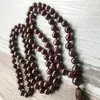 Chaînes 108 perles de prière Mala collier fait à la main grenat noué longs colliers pour femmes bouddhiste gland bijoux