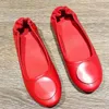 Bale Daireler Klasik Ayakkabı Kadınlar Temel Deri Yuvarlak Ayak Ayakkabı Çıplak Kadın Sneaker Fishermans Shoe Sahne Performans Ayakkabı Boyutu 35-42