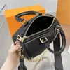 Worka do wiadra cylinder poduszka torba crossbody torebki torebki torebka oryginalna skóra zdejmowana łańcuch ramię haftowane litery zamykające zamykanie