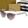 Retro solglasögon för kvinnor designer damer 5808 solglasögon strand UV -skyddsglasögon